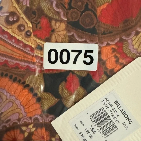 Billabong Women’s Perfect Paisley Mini Dress
Brand: Billabong - Picture 10 of 10
